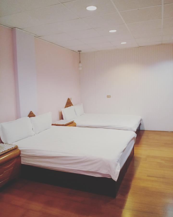 Pu Shi Homestay Yuli Bagian luar foto